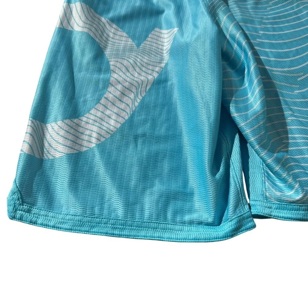 Nike Boy’s Kevin Durant Blue and White Basketball Shorts Size XL